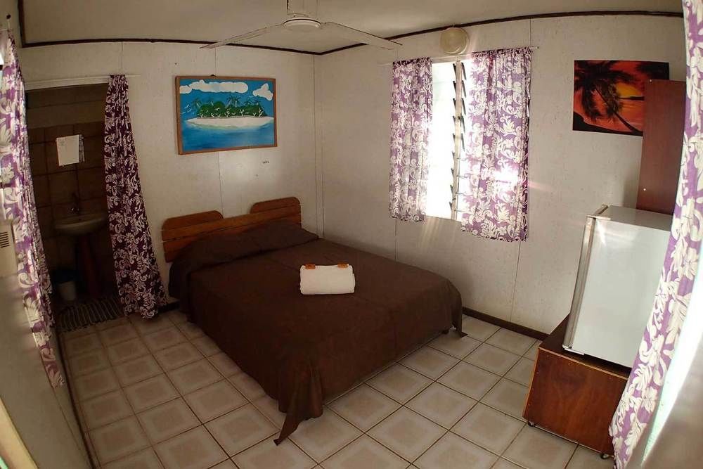 Pension Justine Tikehau Exterior foto
